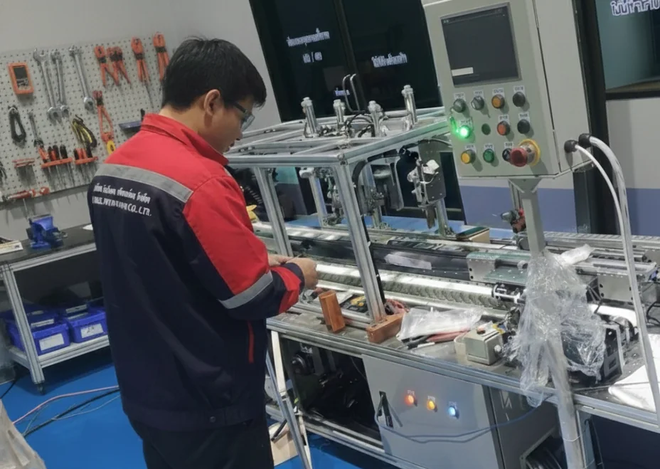 Custom Machine Builder สำหรับสายการผลิต